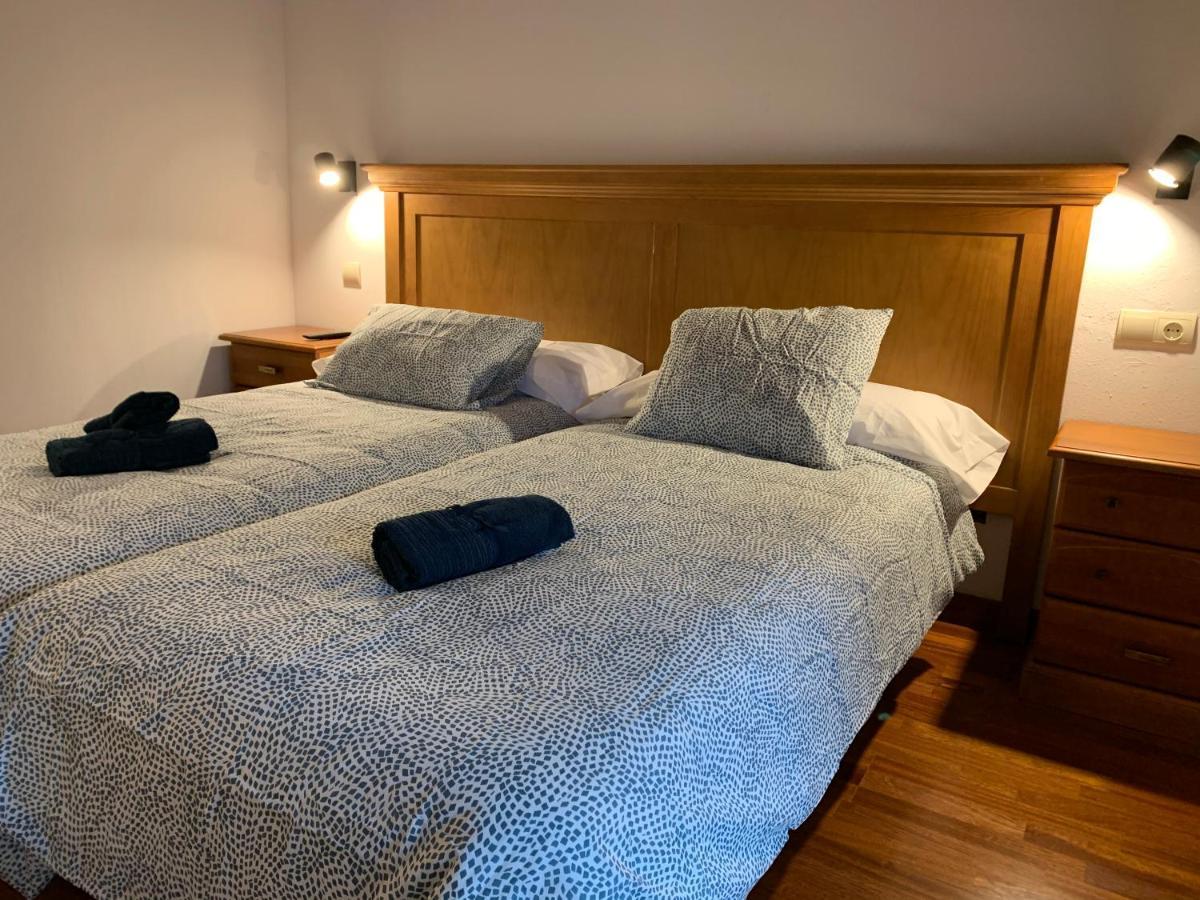 Atico Jaca Centro Apartment Екстериор снимка
